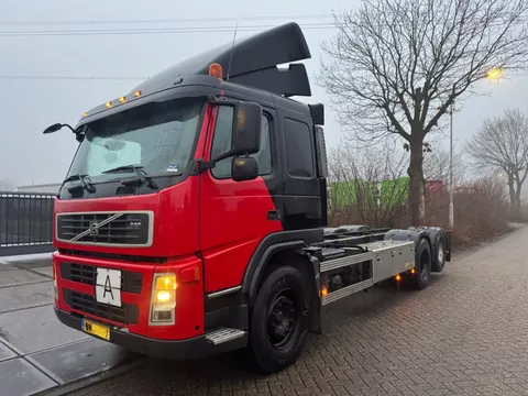 Volvo FM400 EURO 4 6X2 HANDGESCHAKELD / MANUAL GEARBOX