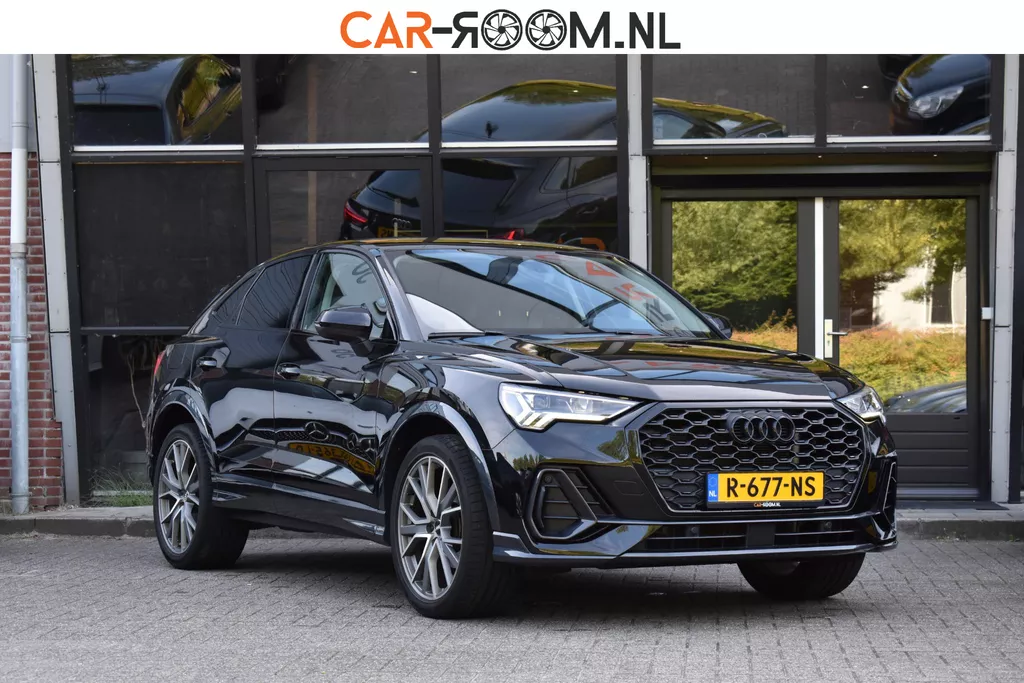 Audi Q3 Sportback 35 TFSI Mhev S Line ACC Lane D.Hoek Keyless Trekhaak