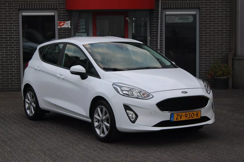 Ford Fiesta 1.1 Trend  Styling en Navigation Pack | Driver Assistance Pack 1| Apple CarPlay | Cruise | 16" | PDC | DAB Ford Fiesta 1.1 Trend  Styling en Navigation Pack | Driver Assistance Pack 1| Apple CarPlay | Cruise | 16" | PDC | DAB