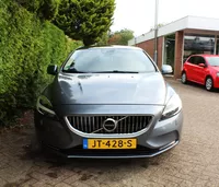 Volvo V40 222pk 2.0 T2 Nordic Foto