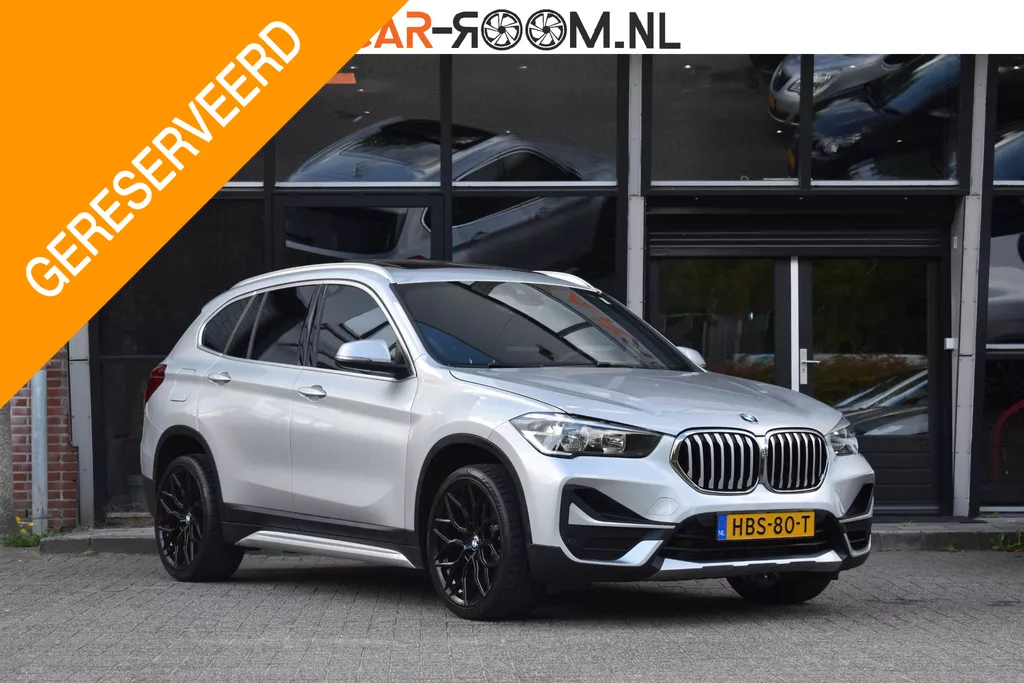 BMW X1 xDrive28i High Executive Pano ACC Camera