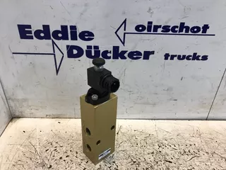 DAF 0883399 VALVE LIFTING GEAR 352061111 HALDEX (LIKE NEW)