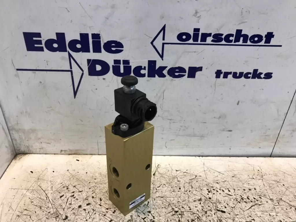 DAF 0883399 VALVE LIFTING GEAR 352061111 HALDEX (LIKE NEW)