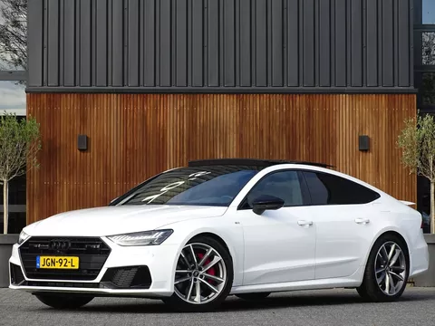 Audi A7 Sportback 55 TFSIe 367PK Quattro S-Edition / Matrix / 360&deg;/ B&amp;O
