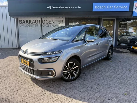 Citro&euml;n C4 Spacetourer 1.2 PureTech Shine | Carplay | Trekhaak | Camera