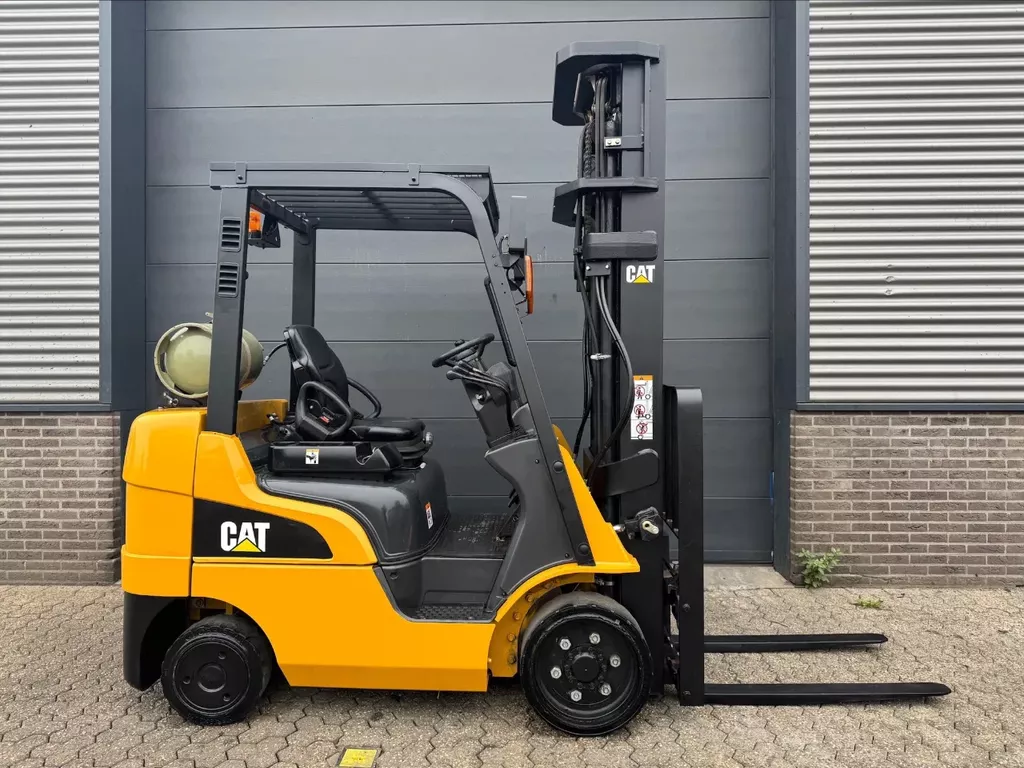 Caterpillar 2C5000 2,5 ton LPG heftruck
