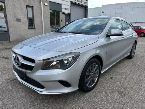 Mercedes-Benz CLA 200 D - SHOOTING BRAKE + SUNROOF + NAVI