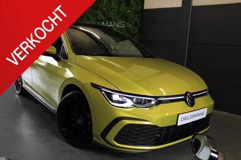 Volkswagen Golf 1.4 eHybrid GTE Panorama dak | IQ koplampen en achterlichten | Elektrische trekhaak | 19' 8.5 R velgen | Sfeerverlichting | Yellow Metallic | Full option | BTW