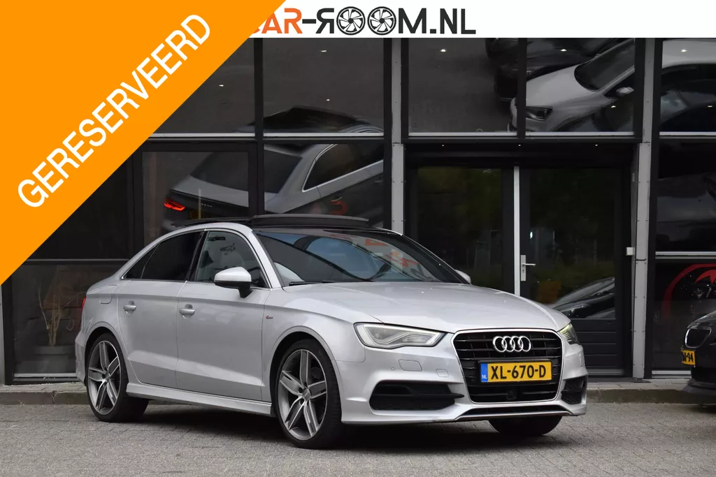 Audi A3 Limousine 1.8 TFSI Ambition S Line Pano Keyless ACC B&amp;O 19"