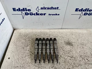 MAN 51.10100-6189 INJECTOR SET D3876 LF