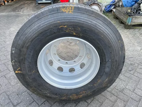 Goodyear KMAX S 315/80R22.5 (ALS NIEUW)