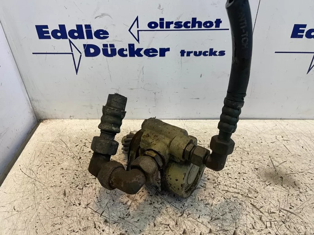 DAF 0647602 STEERING PUMP ZF 7673955217