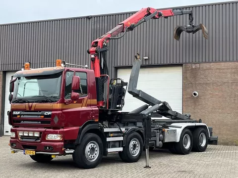 DAF 85 CF FAD - 410 / 8x4 / Palfinger Epsilon Q170Z88 Triple Z-kraan / Haakarm Hooklift / Euro5 / Manual / Full steel suspension / Big axle / NL Truck