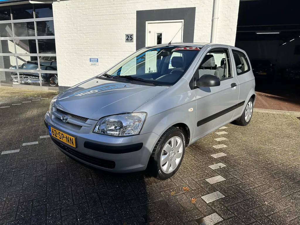 Hyundai Getz 1.1i Active Sky /Nieuwe d riem/Nieuwe apk en beurt bij aflevering/All season banden/Trekhaak