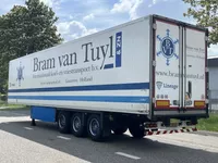 Schmitz Cargobull SCB*S3B Thermoking SLXe 400 / D+E / 2 x Liftaxle / SAF Discbrakes / Palletkist / NL Trailer Foto