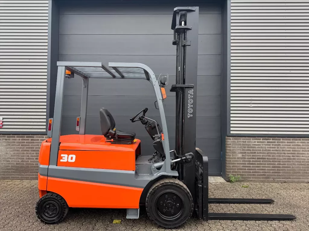 Toyota FBMF 30 3 ton elektrische heftruck