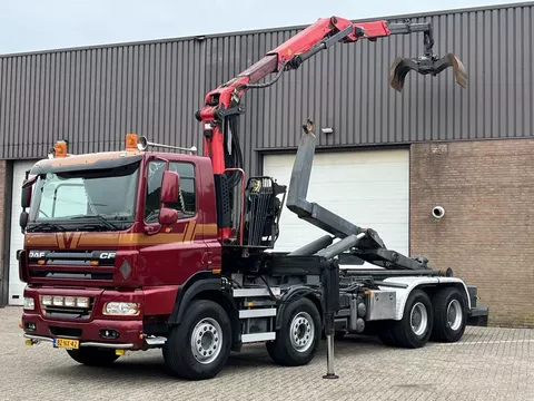 DAF 85 CF FAD - 410 / 8x4 / Palfinger Epsilon Q170Z88 Triple Z-kraan / Haakarm Hooklift / Euro5 / Manual / Full steel suspension / Big axle / NL Truck