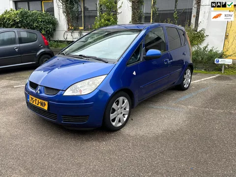 Mitsubishi Colt 1.5 d'Azur / Airco / Schuif-/kanteldak