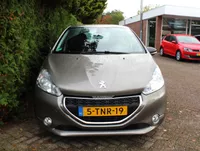 Peugeot e-208 1.2 e-VTI Envy Foto