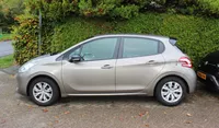 Peugeot e-208 1.2 e-VTI Envy Foto