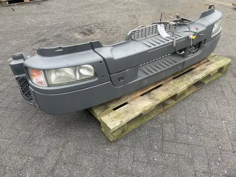 Renault COMPLETE BUMPER