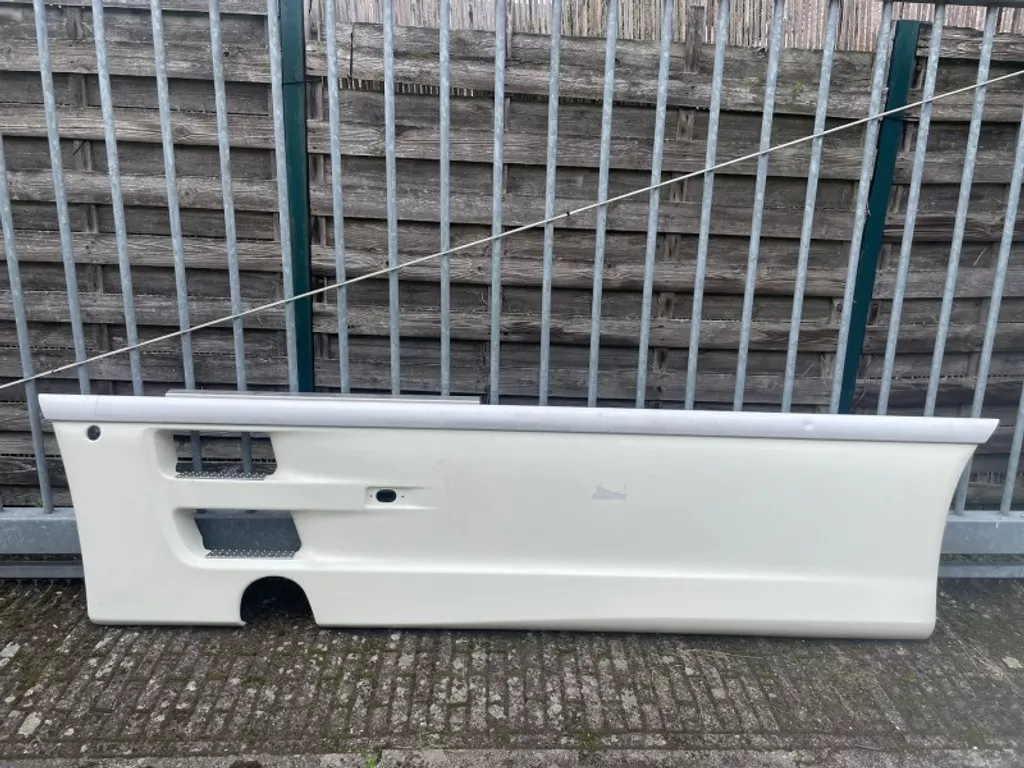 DAF 1613416 SIDE-SKIRT CF75/CF85/XF95