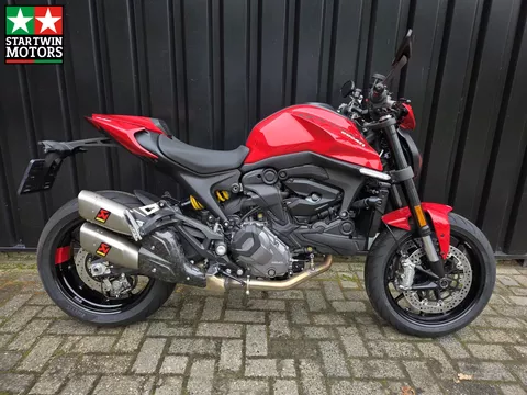Ducati Monster + Akrapovic