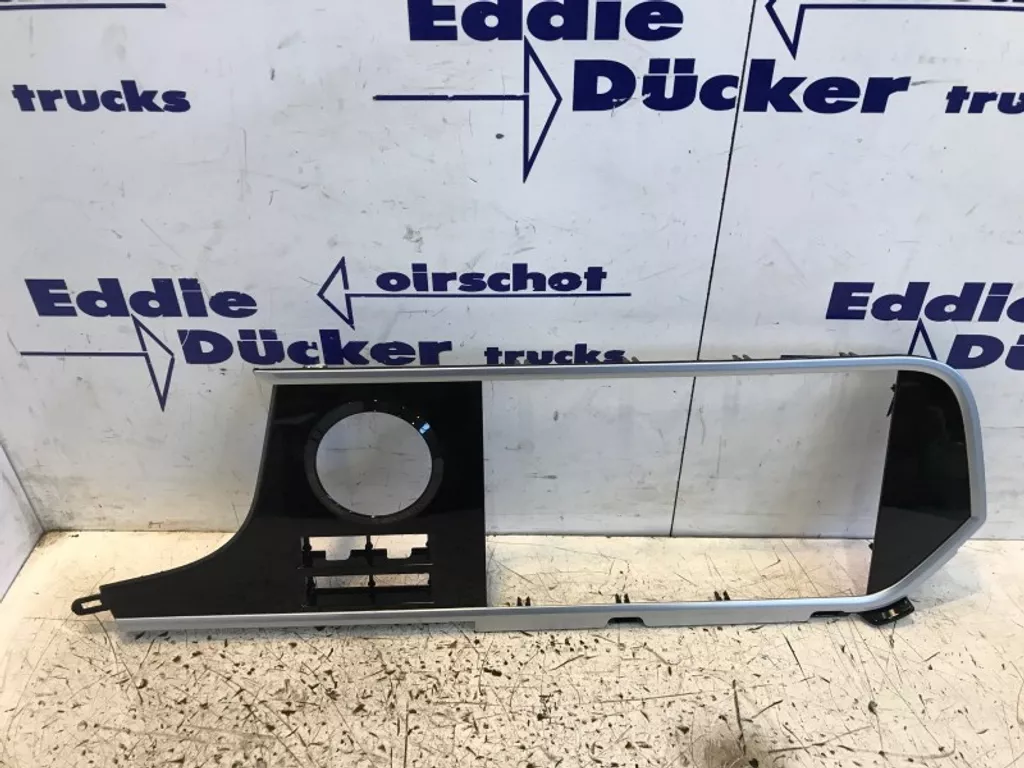 DAF 2310790 DECORATION E-PANEL (ALS NIEUW)