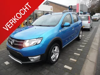 Dacia Sandero 0.9 TCe Stepway Laureate  5 deurs, airco, cruise control, sportvelgen, navigatie enz.