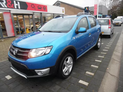 Dacia Sandero 0.9 TCe Stepway Laureate  5 deurs, airco, cruise control, sportvelgen, navigatie enz.