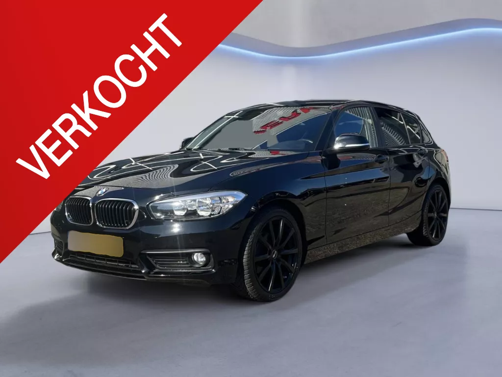 BMW 1-serie 136PK/Apple Carplay/Cruise Control/Stoelverw./18'' LMV/Bluetooth/Multifunctioneelstuurwiel/Isofix/(MET GARANTIE*)