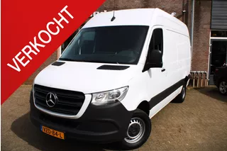 Mercedes-Benz Sprinter 317 1.9 CDI L2H2 RWD Airco, 3 Zits, Achteruitrijcamera, Stoelverwarming, Houten laadruimte vloer, Scherm 7&quot;, Schuifdeur rechts