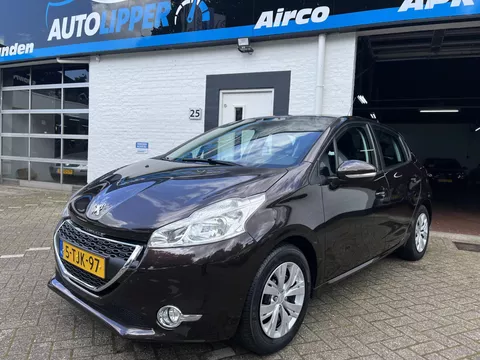 Peugeot 208 1.2 VTi Blue Lease /Nieuwe apk/5 drs