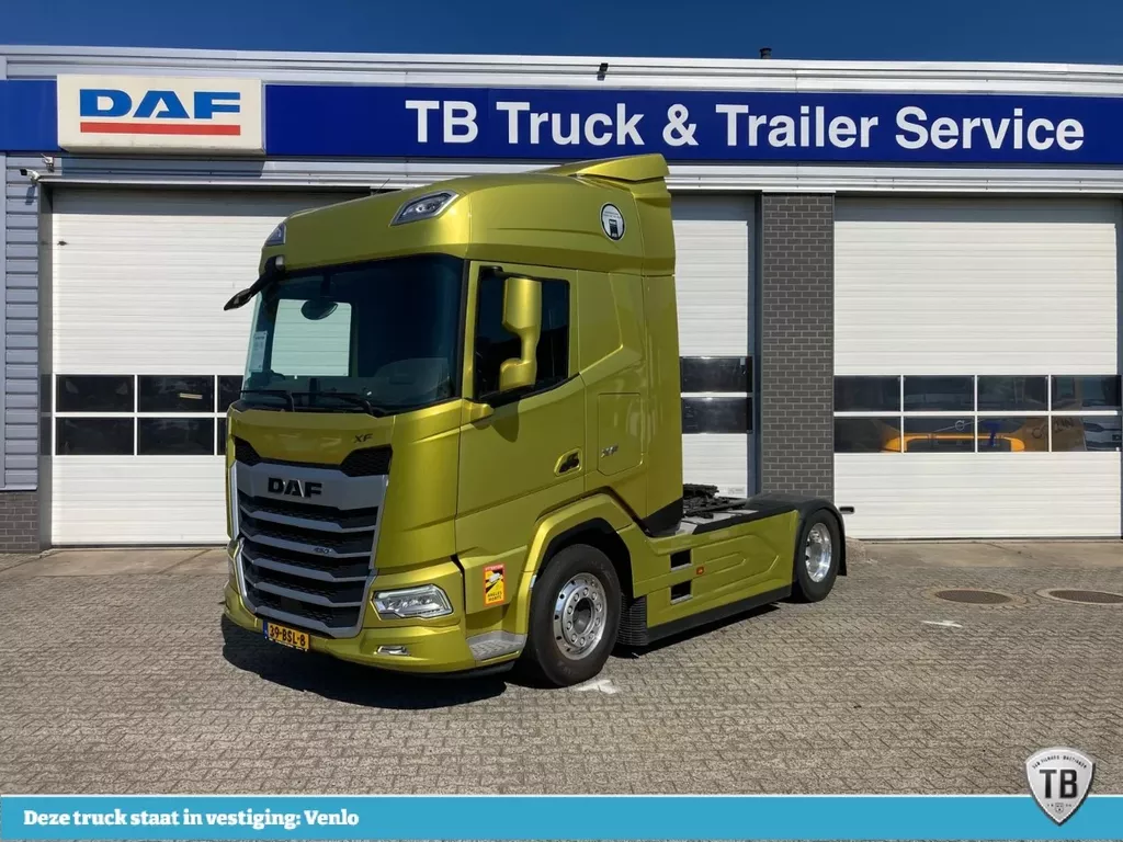 DAF XF 450 FT MX Engine Brake Alcoa ADR AT+FL+EX2/3 PTO Prep Demo Show truck