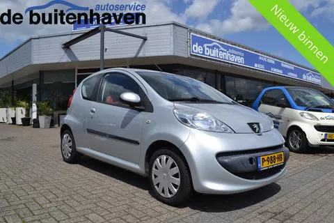 Peugeot 107 1.0-12V XS