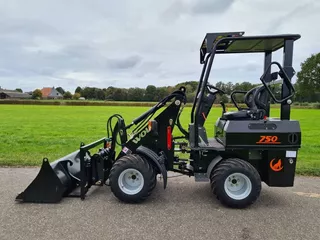 WOLF 750 shovel NIEUW