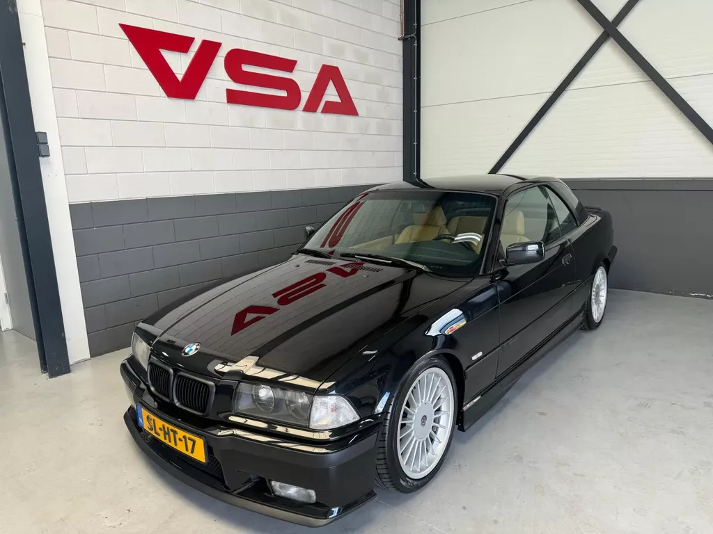 BMW 3 Serie Cabrio 320i Executive M3