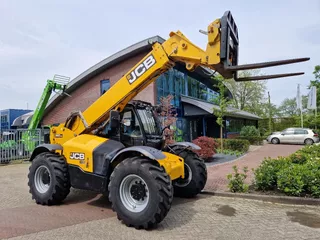 JCB 560-80 WM