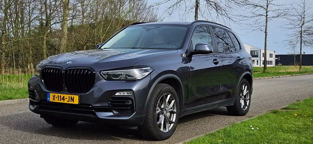 BMW X5 E 45 X DRIVE hybride