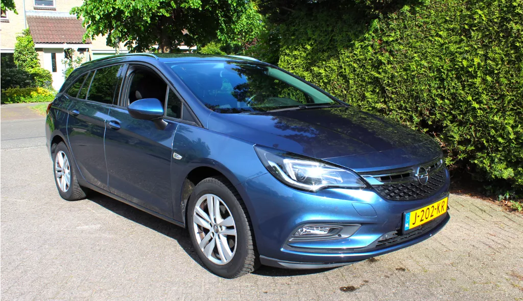 Opel Astra sports tourer 1.0 INNOVATION