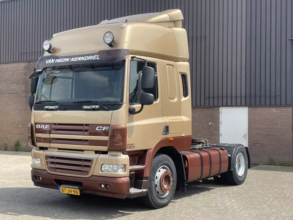 DAF 85 CF 360 / Euro5 / Airco / Webasto / Tyres 80% / NL Truck