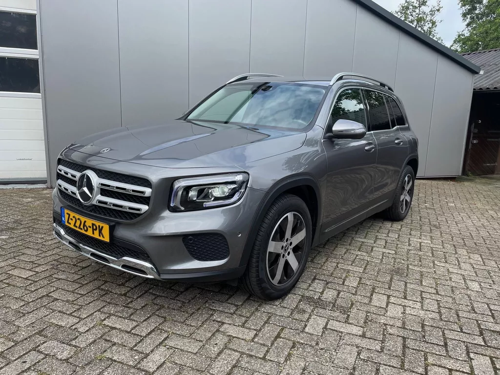 Mercedes-Benz GLB 200 Business Line