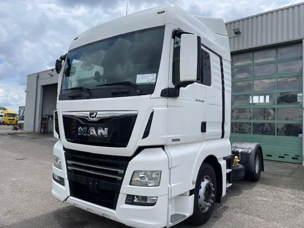 MAN TGX 18.460 XlX/ 611.000km/PTO/LOW KM !!!