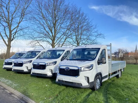 Maxus eDeliver9 CC met Open Laadbak L4 100% elektrisch L4 65 kWh N1 Direct uit voorraad