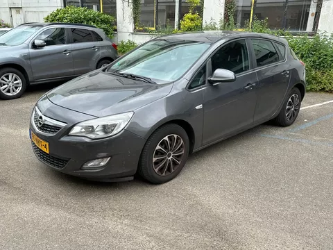 Opel Astra 1.4 Edition / Export