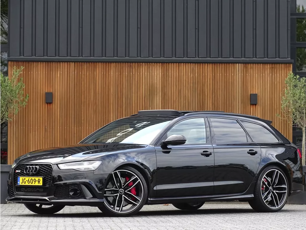 Audi RS6 4.0 TFSI RS6 V8T 561PK Quattro PL + / CARBON / LED