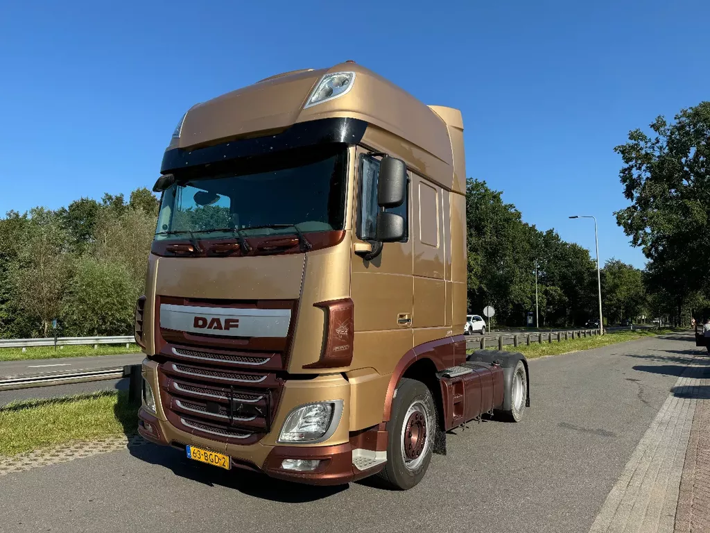 DAF XF 440 Superspace.