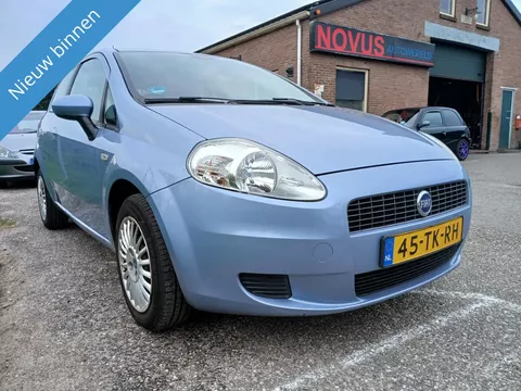 Fiat Grande Punto 1.4 Sportsound grande punto  1,4 met nieuwe apk