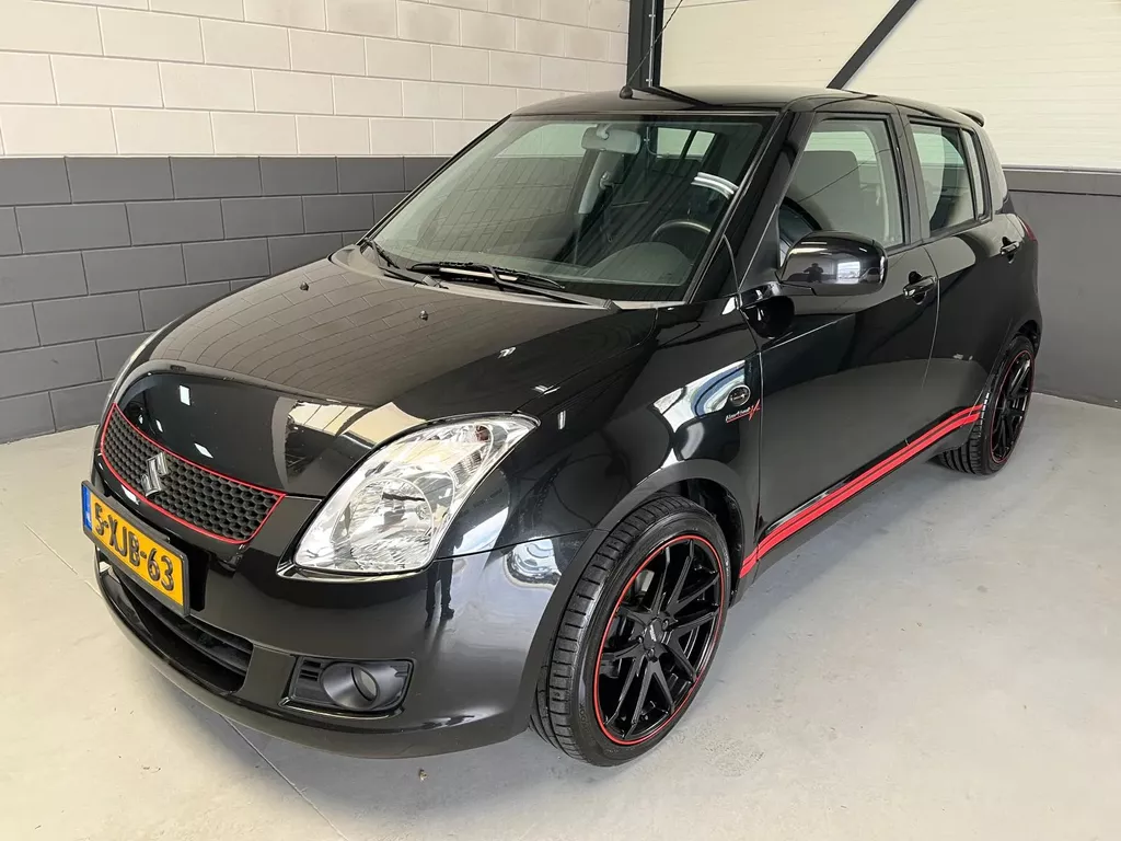 Suzuki Swift Verkocht VERKOCHT! Key-less,carplay,Stoelverwarming, sportvelgen,Garantie