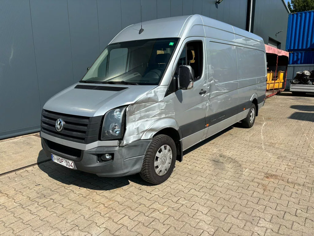 Volkswagen Crafter 35 2.0 TDI L4H2 airco cruise 3 zitplaatsen schade export